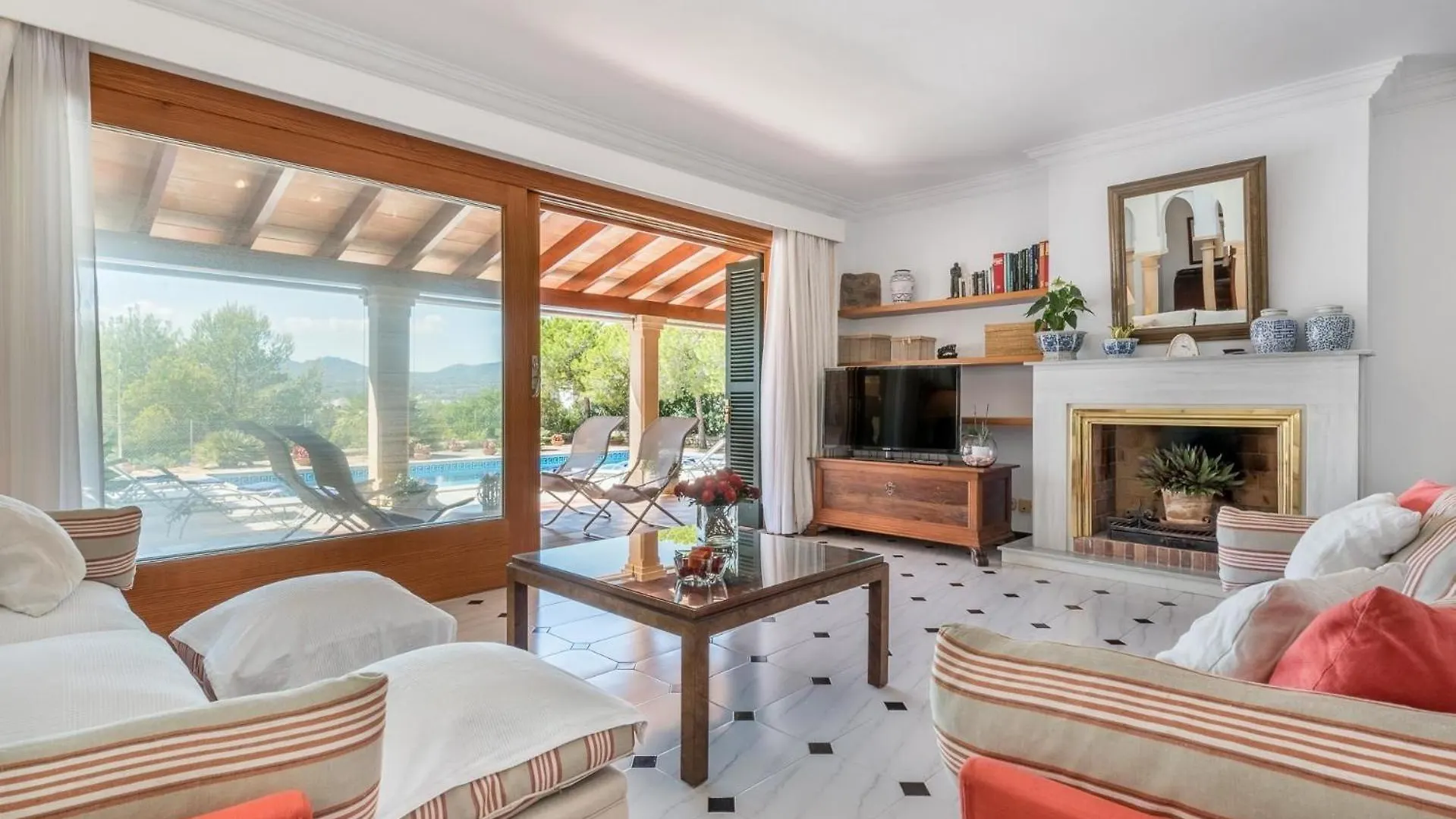 Ferienhaus Mit Privatpool Fuer 8 Personen Ca 471 Qm In Portocolom, Mallorca Suedostkueste Von Mallorca Porto Colom Casa de Férias